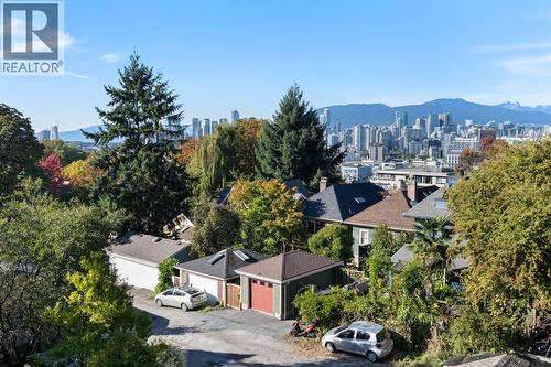 31 W 11Th Avenue, Vancouver, BC - Outdoor With View