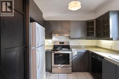 31 W 11Th Avenue, Vancouver, BC - Indoor Photo Showing Kitchen