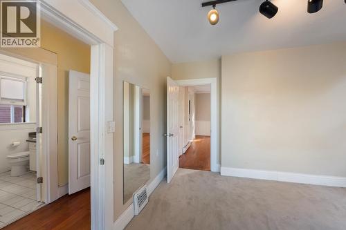 31 W 11Th Avenue, Vancouver, BC - Indoor