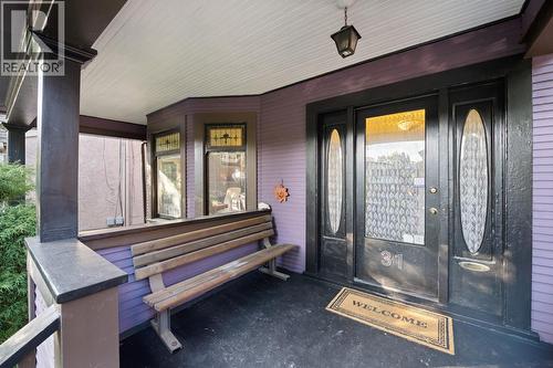 31 W 11Th Avenue, Vancouver, BC - Outdoor With Exterior
