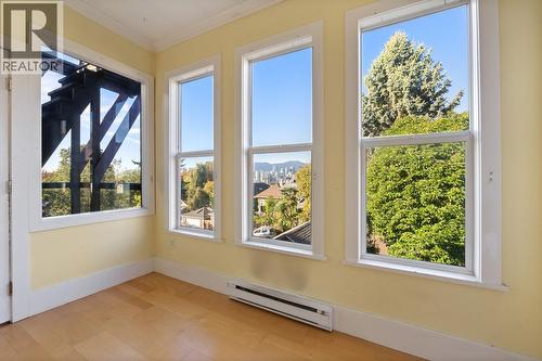 31 W 11Th Avenue, Vancouver, BC - Indoor Photo Showing Other Room