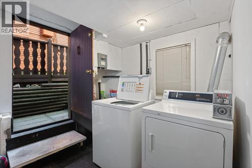31 W 11Th Avenue, Vancouver, BC - Indoor Photo Showing Laundry Room