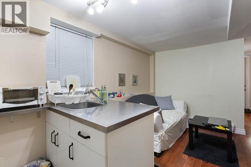 31 W 11Th Avenue, Vancouver, BC - Indoor