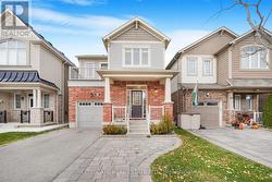 141 HATT COURT  Milton, ON L9E 1G7