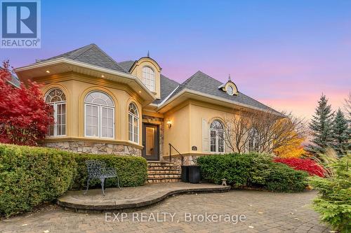 448 STRATFORD ROAD  Oakville, ON L6H 6Z2