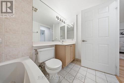 1630 - 5233 Dundas Street W, Toronto, ON - Indoor Photo Showing Bathroom