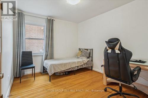 308 Mineola Road E, Mississauga, ON - Indoor Photo Showing Bedroom