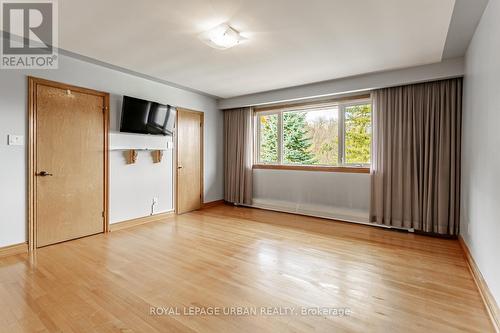 427371 25 Sideroad E, Mono, ON - Indoor Photo Showing Other Room