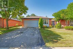 1 - 65 FIDDLERS GREEN ROAD  London North (North P), ON N6H 4V5