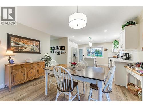 1260 Raymer Avenue Unit# 369, Kelowna, BC - Indoor Photo Showing Dining Room