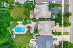 215 BURLOAK DRIVE  Oakville, ON L6L 6T6