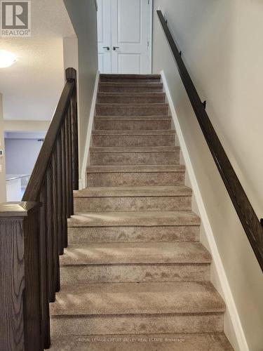 984 Wright Drive, Midland, ON - Indoor Photo Showing Other Room