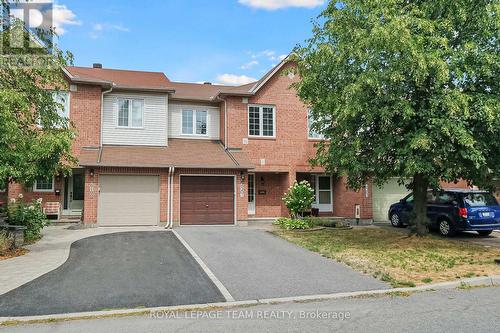 Single att'chd Garage w/convenient inside entry. - 6201 Arbourwood Drive, Ottawa, ON - Outdoor With Facade