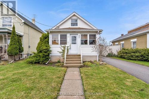 51 Pine Street S, Thorold (Thorold Downtown), ON - Outdoor With Facade