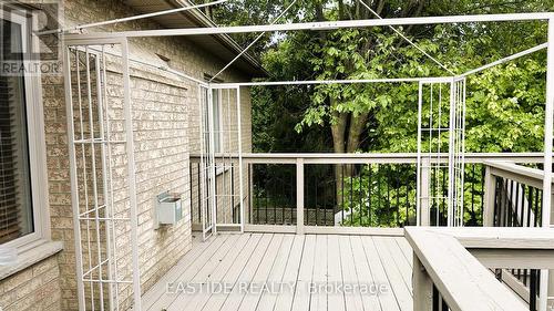 570 Roeder Court, Newmarket, ON - Outdoor With Exterior