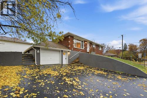 31 Oakwood Avenue, Norfolk, ON - Outdoor