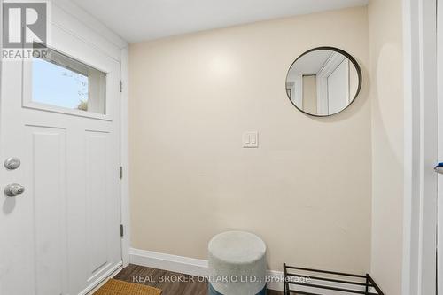 31 Oakwood Avenue, Norfolk, ON - Indoor Photo Showing Other Room