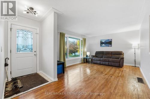 31 Oakwood Avenue, Norfolk, ON - Indoor