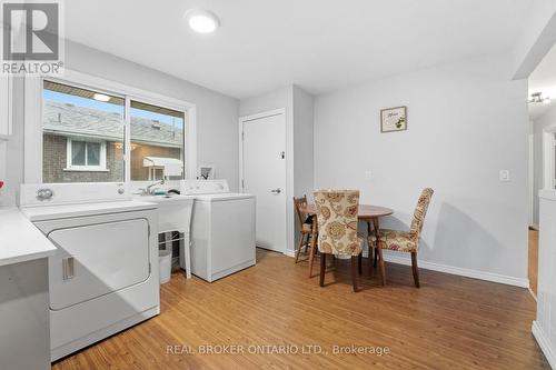 31 Oakwood Avenue, Norfolk, ON - Indoor Photo Showing Laundry Room