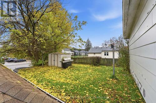 31 Oakwood Avenue, Norfolk, ON - Outdoor