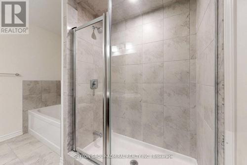 18 Copeman Avenue, Brantford, ON - Indoor Photo Showing Bathroom