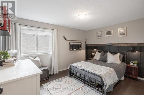 1213 Corsica Avenue, Oshawa (Eastdale), ON - Indoor Photo Showing Bedroom