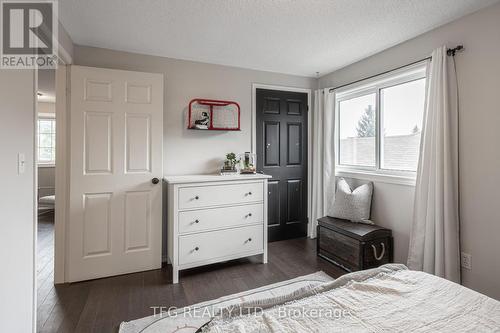 1213 Corsica Avenue, Oshawa (Eastdale), ON - Indoor Photo Showing Bedroom