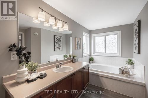 1213 Corsica Avenue, Oshawa (Eastdale), ON - Indoor Photo Showing Bathroom