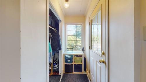 250 Otis Street, Kimberley, BC - Indoor Photo Showing Other Room