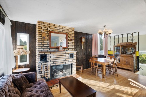 561 Fourth St, Nanaimo, BC 