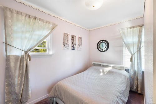 561 Fourth St, Nanaimo, BC 