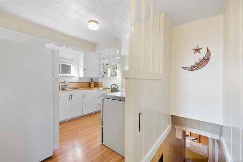 561 Fourth St, Nanaimo, BC 