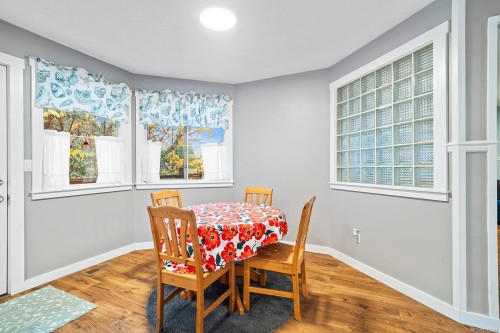 647 Tamarack Dr, Qualicum Beach, BC 