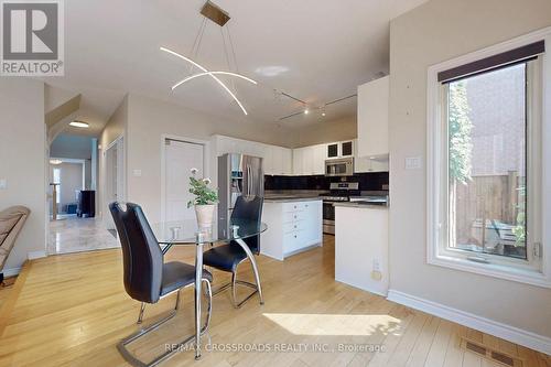 63 Baynards Lane, Richmond Hill, ON - Indoor Photo Showing Other Room