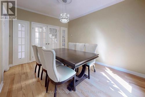 63 Baynards Lane, Richmond Hill, ON - Indoor Photo Showing Dining Room