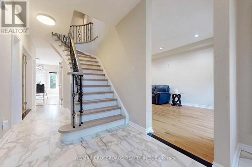 63 Baynards Lane, Richmond Hill, ON - Indoor Photo Showing Other Room