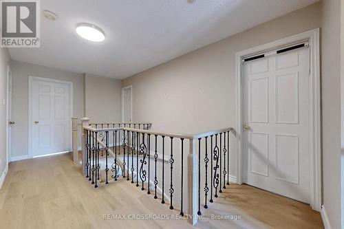 63 Baynards Lane, Richmond Hill, ON - Indoor Photo Showing Other Room