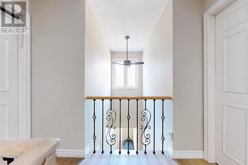 63 Baynards Lane, Richmond Hill, ON - Indoor Photo Showing Other Room
