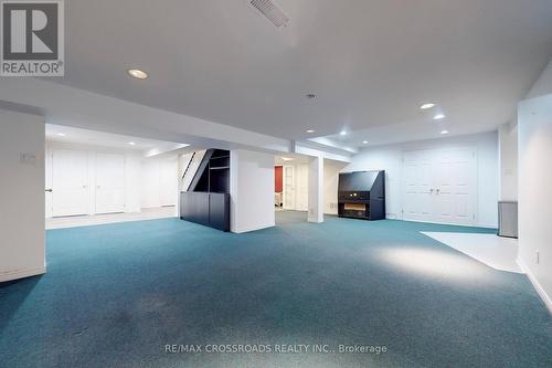 63 Baynards Lane, Richmond Hill, ON - Indoor