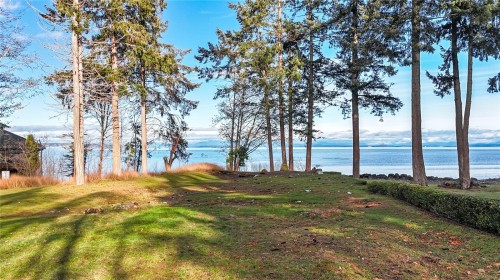 3983 Appian Way, Campbell River, BC 