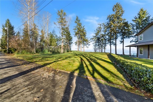 3983 Appian Way, Campbell River, BC 