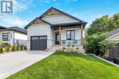 4 CHARLES COURT  Bayham (Port Burwell), ON N0J 1T0