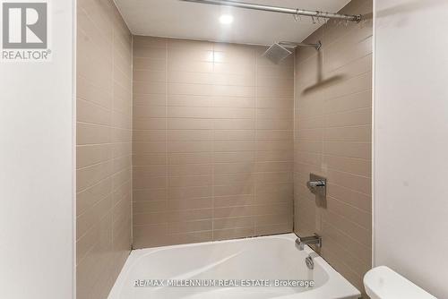 1308 - 18 Maitland Terrace, Toronto, ON - Indoor Photo Showing Bathroom