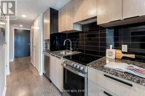 1308 - 18 Maitland Terrace, Toronto, ON - Indoor Photo Showing Kitchen With Upgraded Kitchen