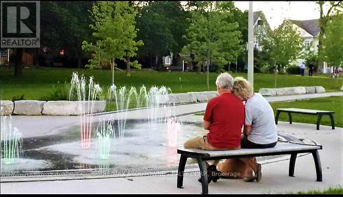 A1205 - 125 Bronte Road, Oakville, ON - Outdoor