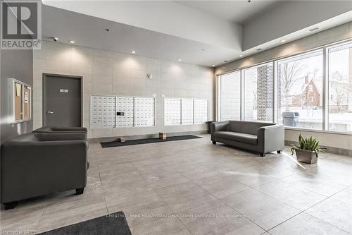 1003 - 318 Spruce Street, Waterloo, ON - Indoor Photo Showing Other Room