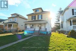 5283 HEYWOOD AVENUE  Niagara Falls, ON L2E 4V5