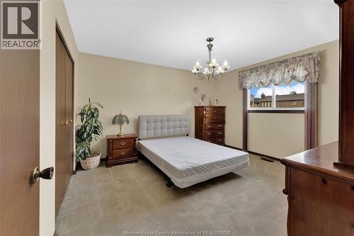 2816 Langlois Court, Windsor, ON - Indoor Photo Showing Bedroom
