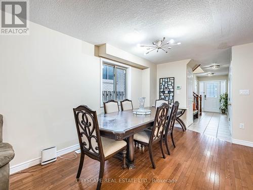 22 Jones Street, Hamilton, ON - Indoor Photo Showing Dining Room
