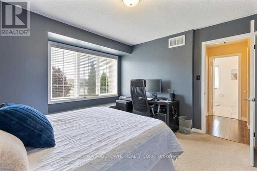 3875 Thomas Street, Mississauga, ON - Indoor Photo Showing Bedroom